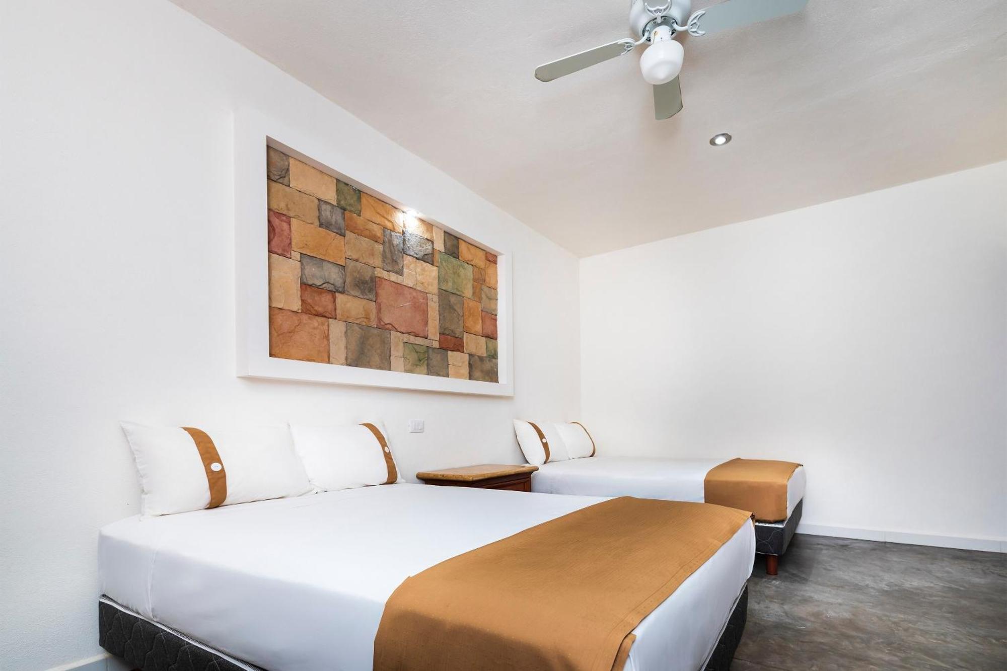 Capital O Hotel Joyma Suites, San Luis San Luis Potosí Dış mekan fotoğraf